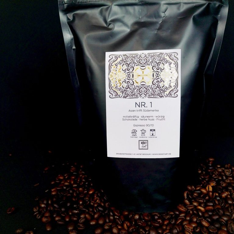 Kaffee RöstArt Verpackung mit Bohnen